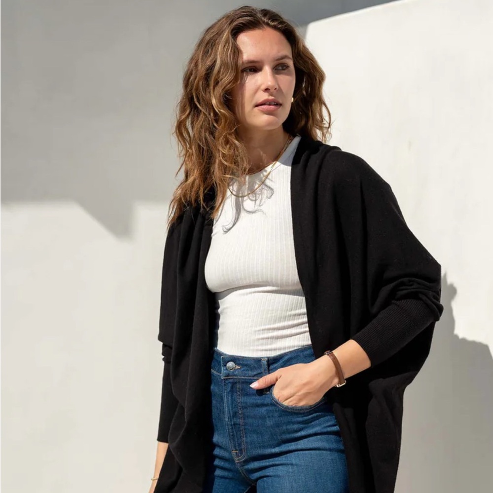 Mersea Chelsea Black Open Cardigan
